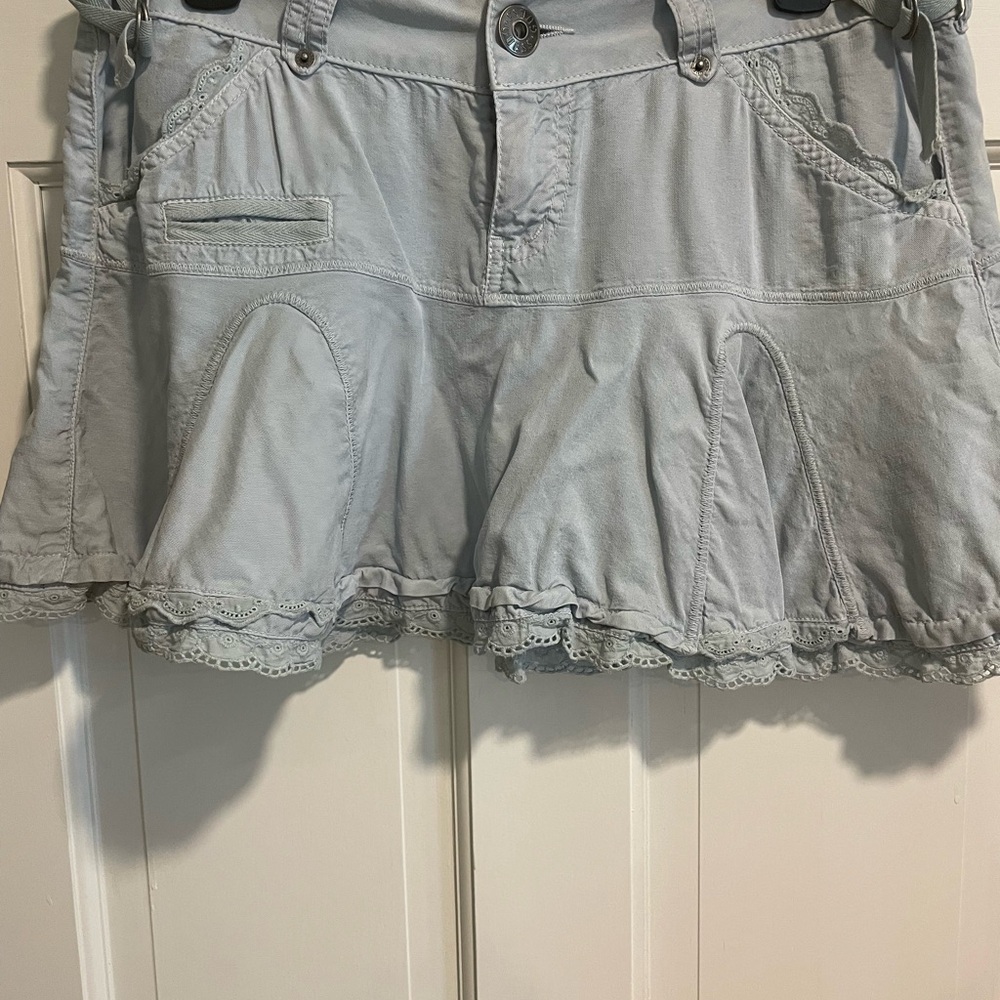 Guess Light Gray Skort with Lace Trim